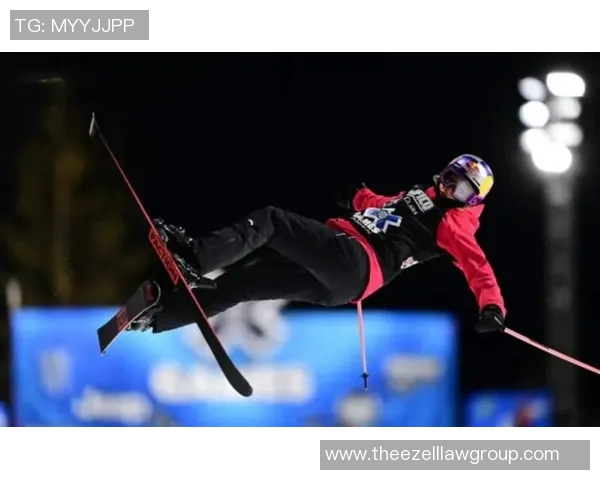 重庆滑板队在极限运动会中以97分稳居积分榜首位