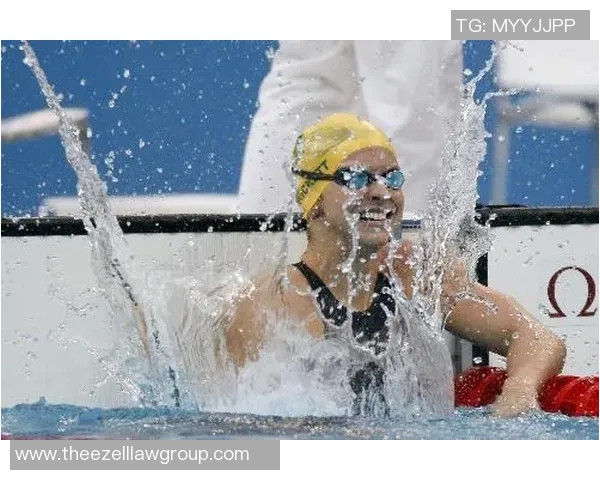 精彩泳池对决！游泳比赛中的速度与技巧较量，谁能摘得桂冠？